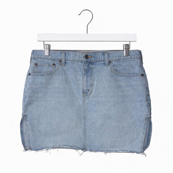 Abercrombie & Fitch Dresses & Skirts - Abercrombie & Fitch Mid Rise Denim Mini Skirt Side Slit Raw Hem Light Wash 10/30